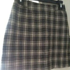 90s Style Plaid Mini Skirt